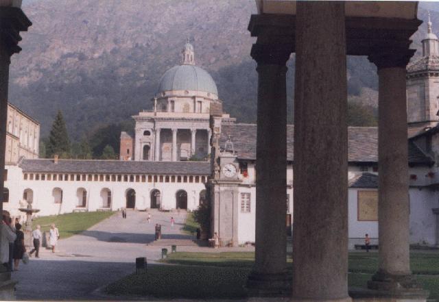 Santuario di Oropa blzko Torina, nae toit.